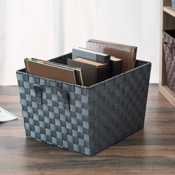 Large Woven Basket with Handles - Picture 14 of 14